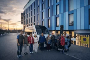 minibus hire london