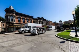 Warner Bros Studio Tour Minibus | London Skyline